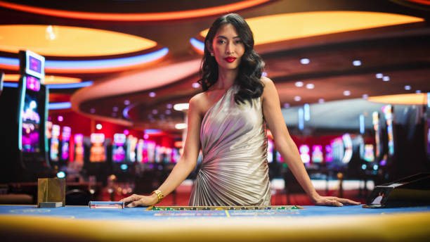 Filipino player selecting an online slot title on Lucky King PH mobile browser